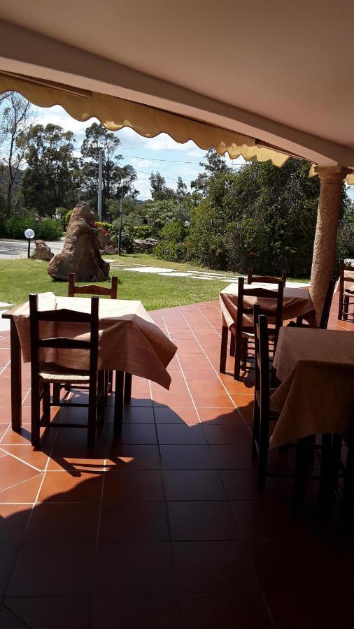 Hotel Pinocchio Arzachena Buitenkant foto
